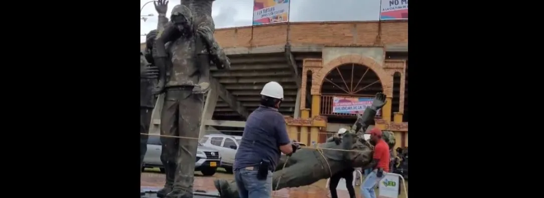 Monumento caído de César Rincón