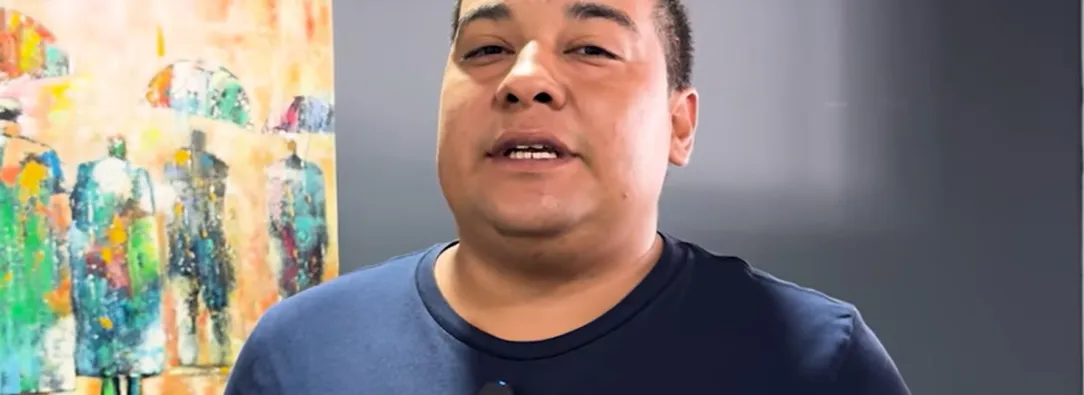 Hincha de Bucaramanga pide perdón con ayuda de José Ordóñez. / Foto: Captura de video.