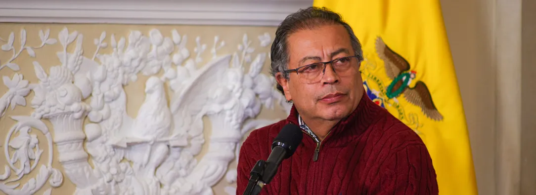 "Cada vez más audiencia recibe RTVC y la Radio Nacional", presidente Petro defiende la labor de los medios públicos 