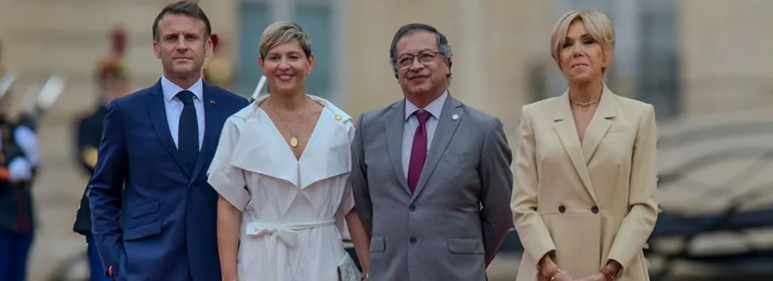 Presidente Petro fue recibido por su homólogo francés, Emmanuel Macron, para la inauguración de los Juegos Olímpicos