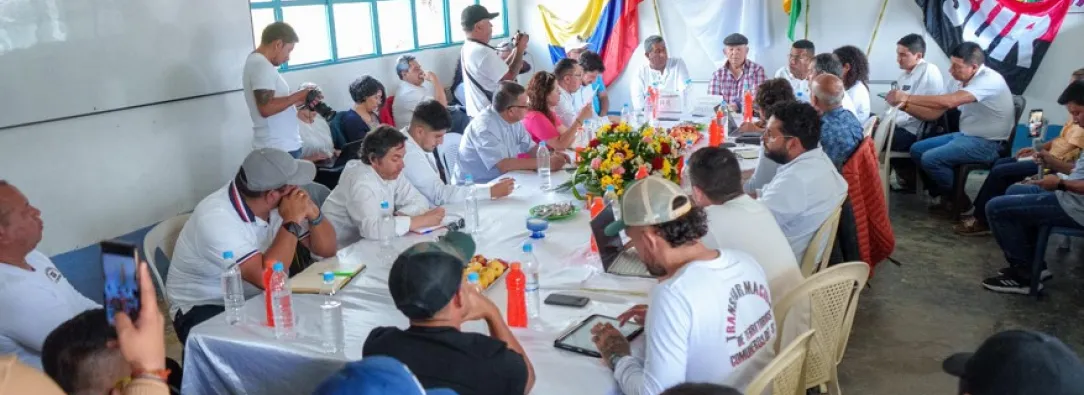 Nariño y comisión del ELN por la paz.