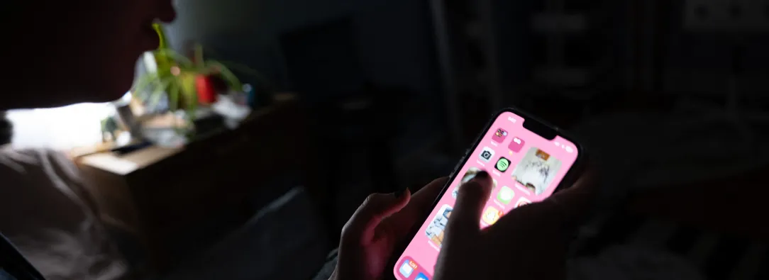 Joven en Redes Sociales