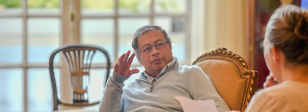 Entrevista de Gustavo Petro con Le Monde