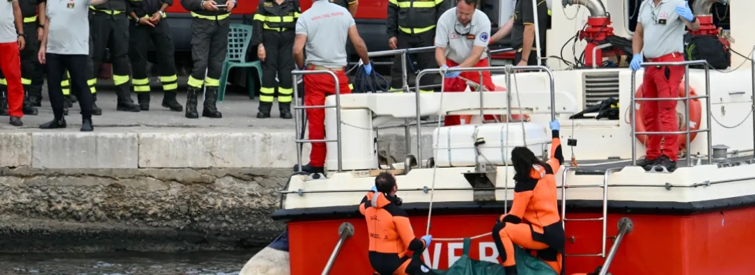 Hundimiento de yate en Sicilia. / Foto: AFP.
