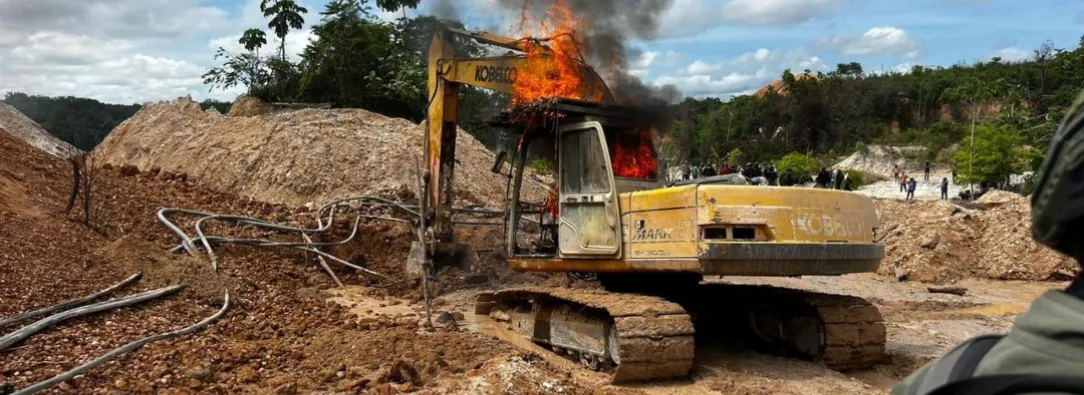 Decreto 1035 de Mindefensa sobre maquinaria en minería ilegal. / Foto: X MinDefensa.