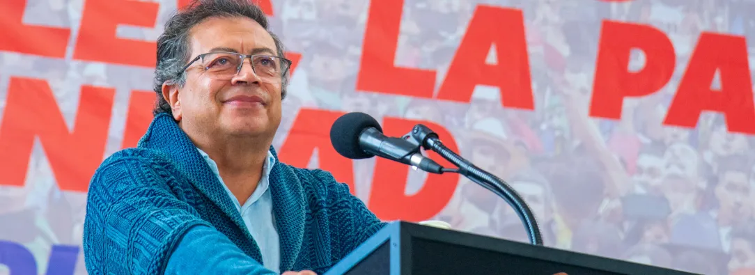Presidente Petro defiende su campaña electoral frente a acusaciones del CNE