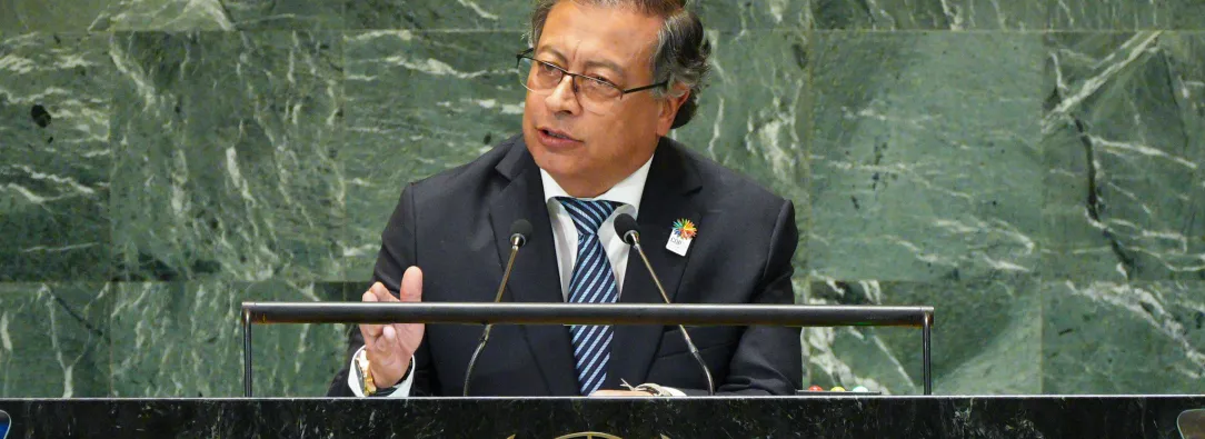 Su mensaje fue claro: la humanidad está al borde del abismo, y la codicia, en su máxima expresión, es la causa principal.