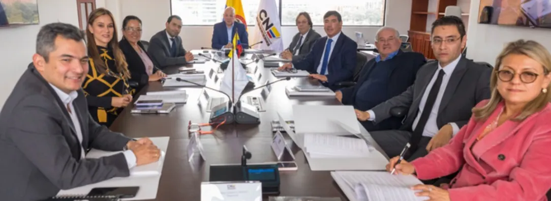 CNE aplaza decisión sobre la campaña "Petro Presidente"