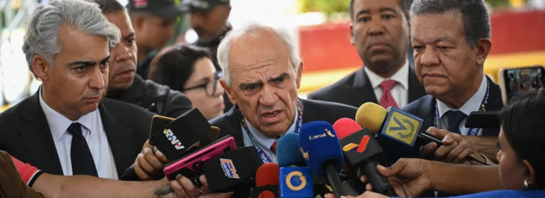 Ernesto Samper revela que se confiesa víctima del espionaje con Pegasus y pide investigación exhaustiva