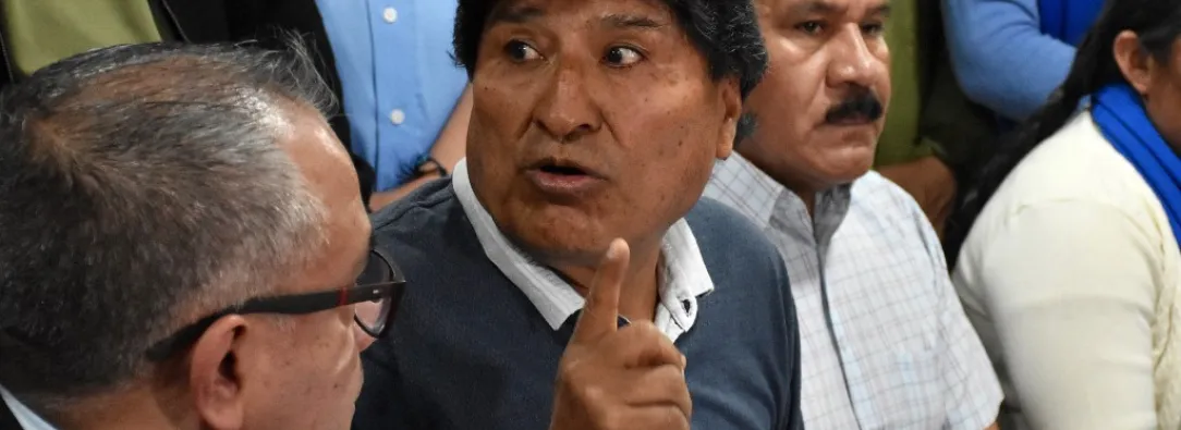 Evo Morales se desempeñó como presidente de Bolivia desde el 22 de enero de 2006 hasta el 10 de noviembre de 2019.