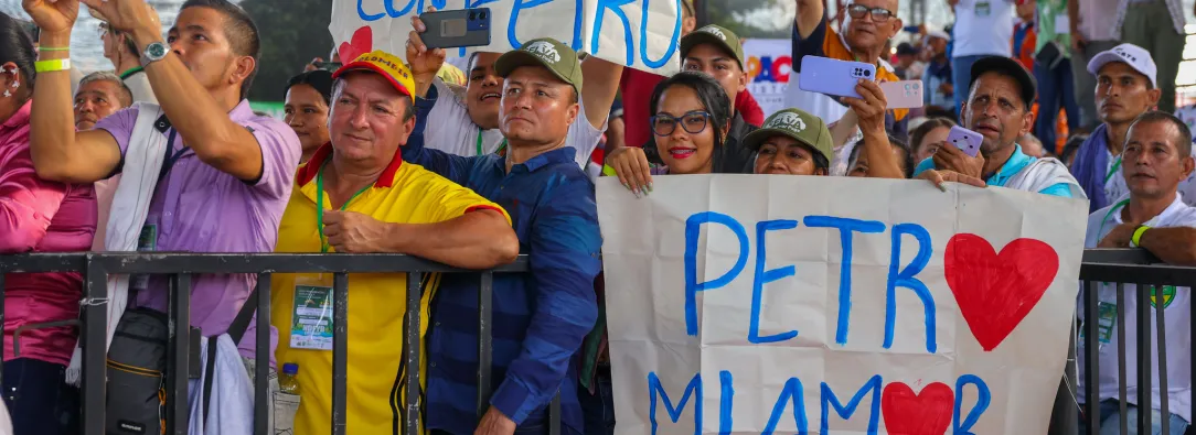 Sube aprobación del presidente Petro, según Invamer; ¿qué más dice la encuesta?