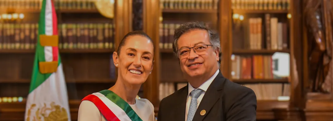 Presidente de la República de Colombia, Gustavo Petro, junto a la presidenta de los Estados Unidos Mexicanos, Claudia Sheimbaum