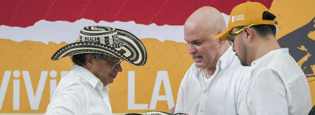 Petro y Salvatore Mancuso