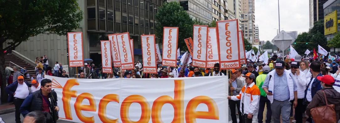 Fecode convoca jornada nacional de movilizaciones en apoyo al presidente Petro