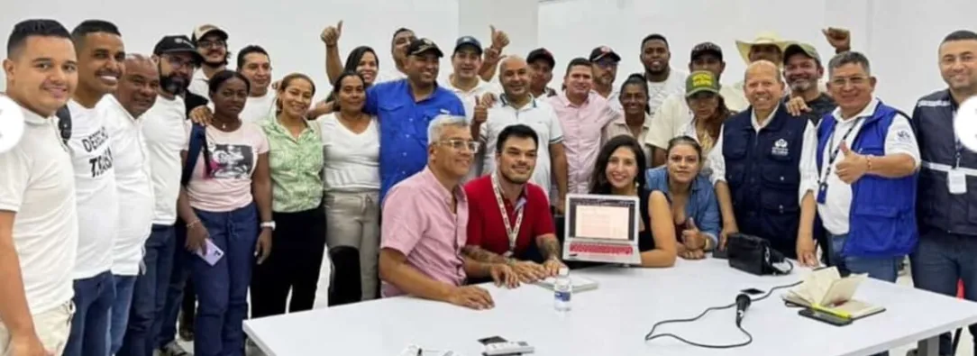 Gobierno llega a acuerdo con representantes y se levanta el paro minero