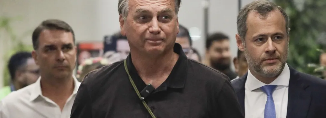 Petro condena a Bolsonaro tras revelaciones sobre intento de golpe contra Lula