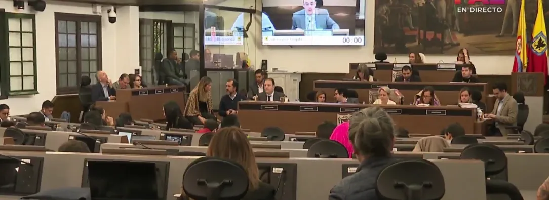 Concejo denuncia sobrecostos en presupuesto 2025 de Bogotá