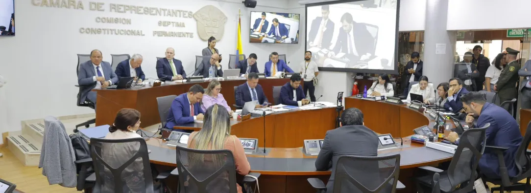 Avanza en el Congreso nueva reforma a la salud del Gobierno de Gustavo Petro