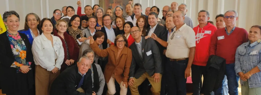 Pensionados de Telecom reconocimiento del gobierno. / Foto: Presidencia.