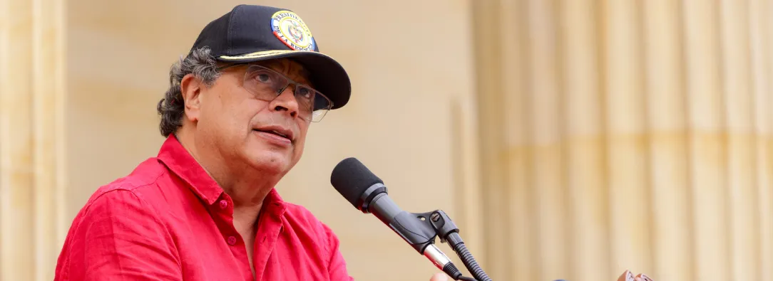 Petro: Aumento del salario mínimo 2024 beneficiará a los sectores populares