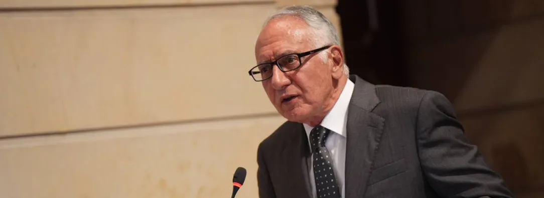 Ministerio de Salud busca ser víctima por pérdida de $200 mil millones