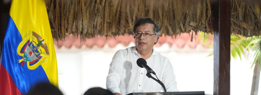 Petro defiende logros económicos y reducción del desempleo