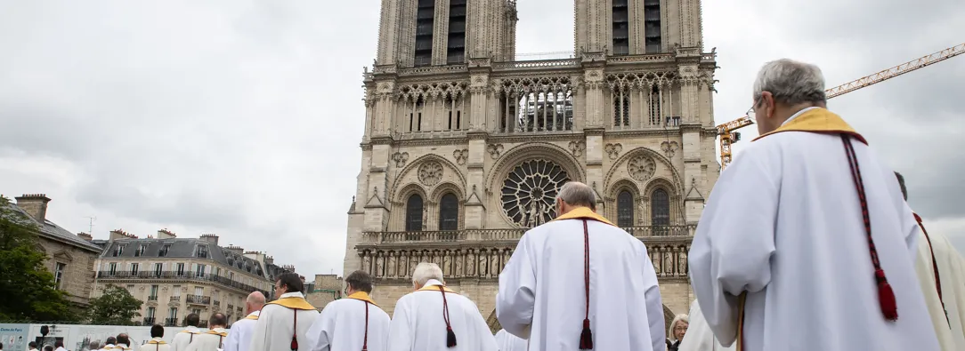 Reapertura Notre Dame París