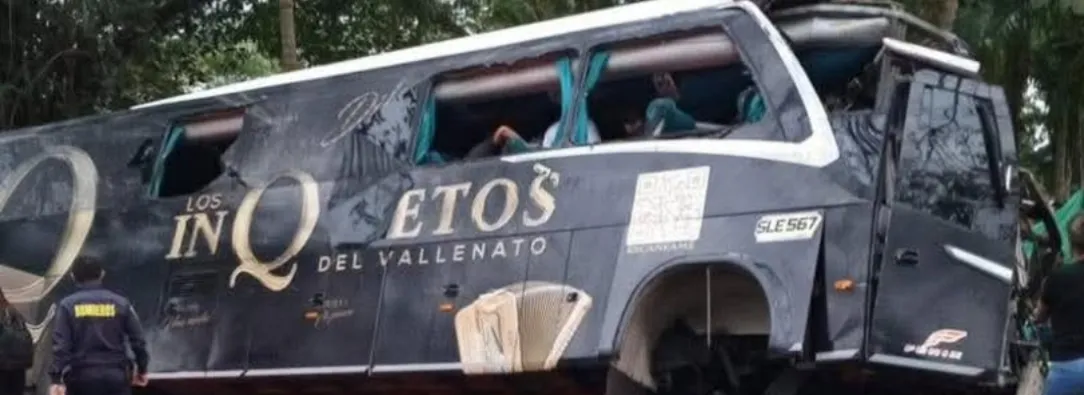 Bus accidentado de Los Inquietos. / Foto: Redes sociales.