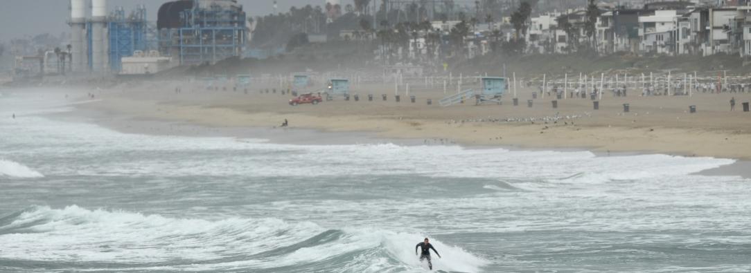 Cancelan alerta de tsunami en California. / Foto: AFP.