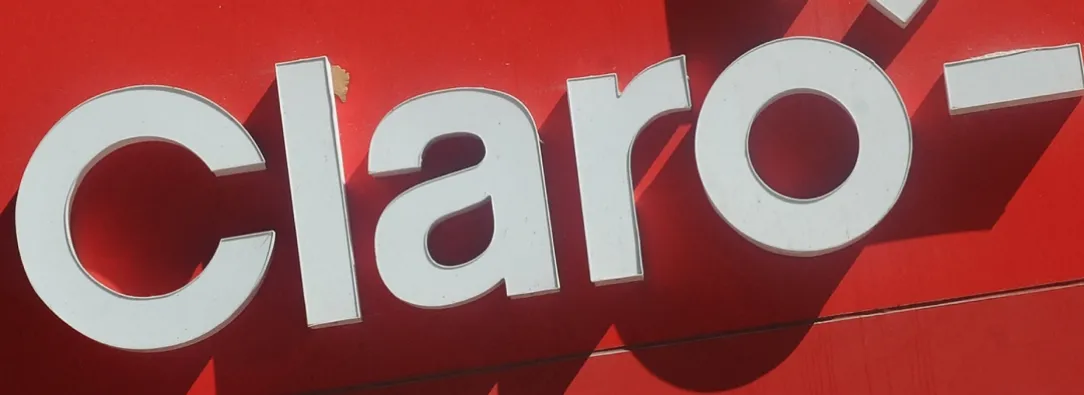 Multa de la SIC a Claro. / Foto: AFP.