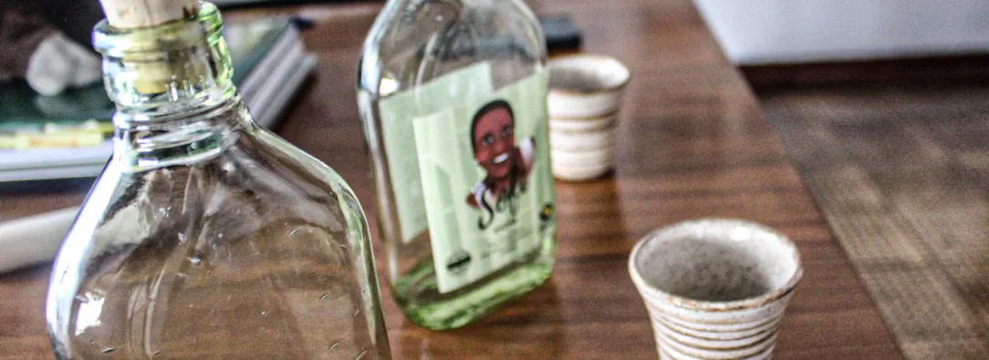 Gobierno reglamenta la Ley del Viche para preservar y promover esta bebida ancestral del Pacífico