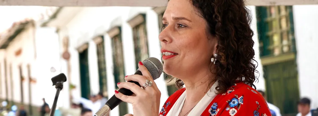 María Constanza García renuncia al Ministerio de Transporte