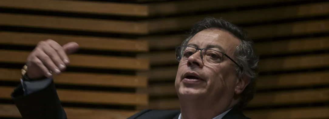 Presidente Petro afirma que la prensa corrupta intenta desprestigiarlo en relación con el caso de 'Diego Marín' 