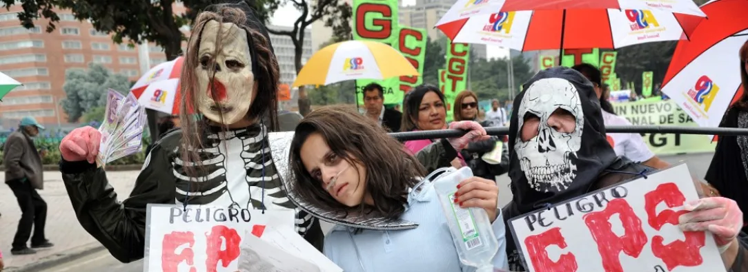 Se evidenció que recursos se dirigieron a la cancelación de deudas de hace más de una década e incluso el financiamiento de clases de yoga. / AFP.