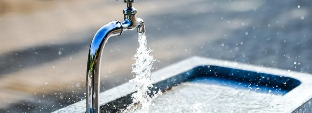 Racionamiento agua mes abril