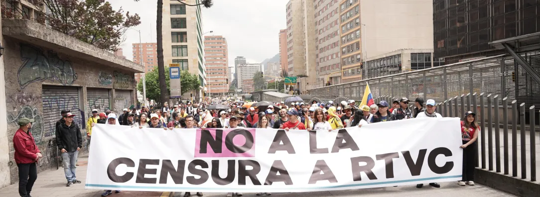 Trabajadores de RTVC recibieron el respaldo ciudadano en su recorrido hacia la Plaza de Bolívar / Foto: RTVC.