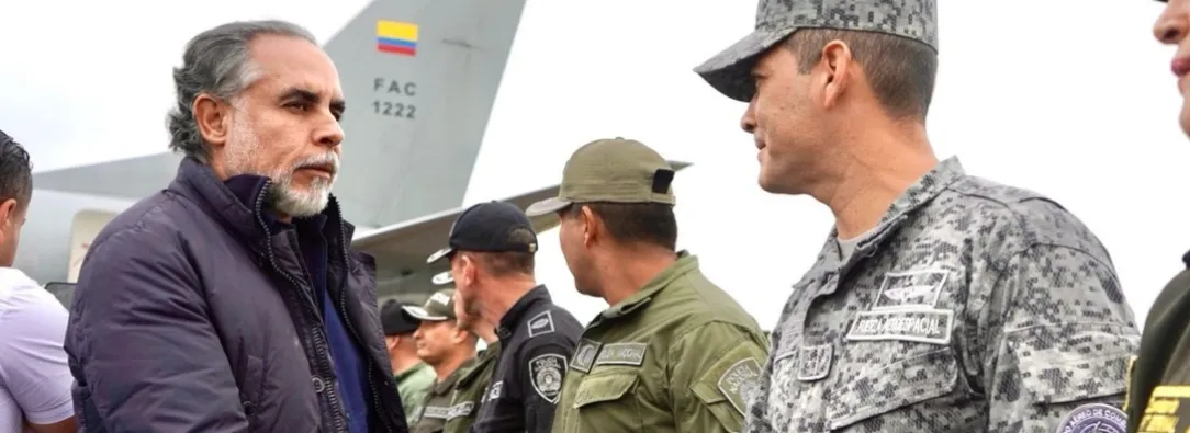 Ministerio del Interior viaja al Cauca para la liberación de 28 policías detenidos. / Foto: X MinInterior.
