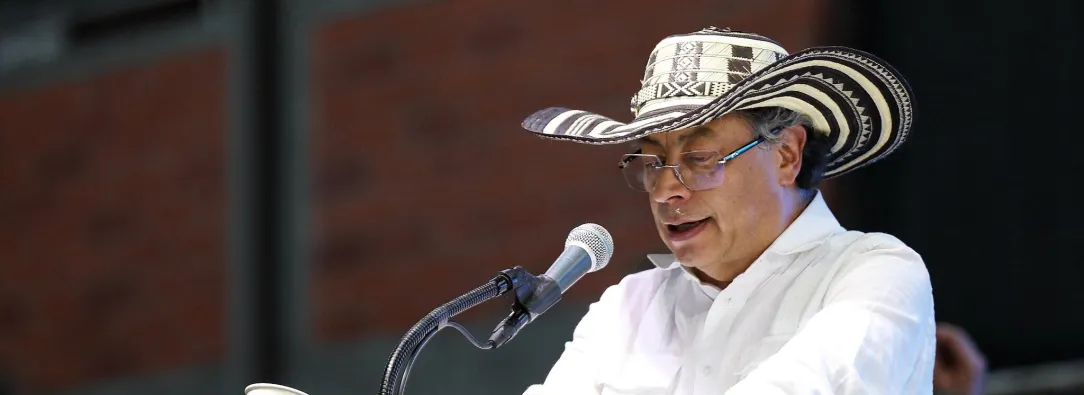 El Presidente sugirió contratar glorias deportivas para la educación física en los territorios. / Foto: Ministerio del Deporte.