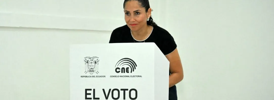 Candidata a la presidencia de Ecuador, Luisa González.