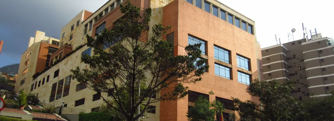 "¿Qué hace esta indiamenta?": expresión racista y clasista en el Club el Nogal que reaviva debate sobre la discriminación 