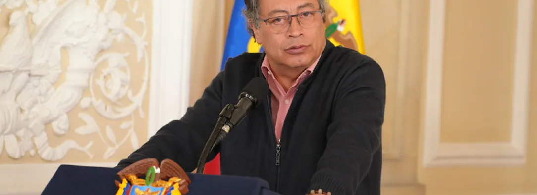 Presidente acusa al ELN de reclutar mercenarios y romper unilateralmente la negociación de paz