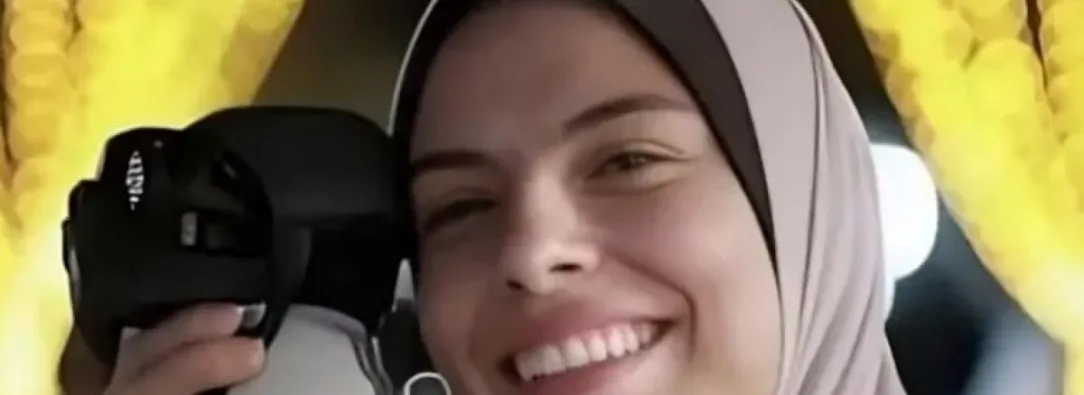 Israel asesina a la fotoperiodista palestina Fátima Hassouna en un bombardeo en Al Tuffah al este de Gaza