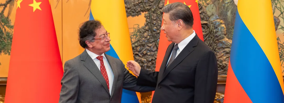 ‘Ya entramos a la Ruta de la Seda’: Presidente Petro firma de histórico acuerdo comercial con China