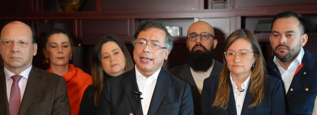 “Necesitaron un senador convicto  y una senadora pensando en protagonismos para votar contra el pueblo”: Presidente Petro