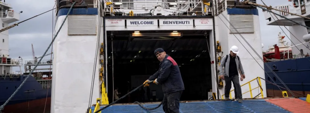 Dos periodistas colombianas estaban a bordo del barco humanitario atacado cerca de Malta