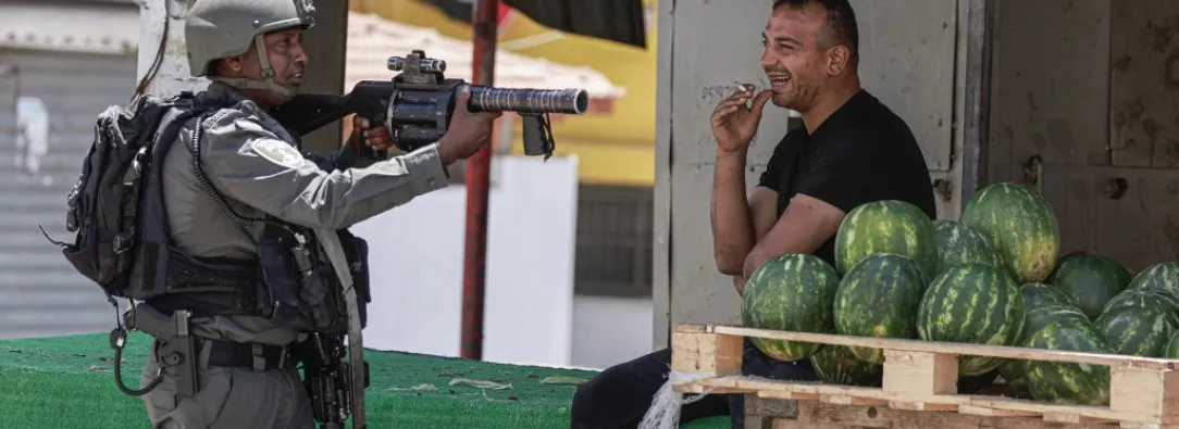 Reino Unido suspende negociaciones comerciales con Israel