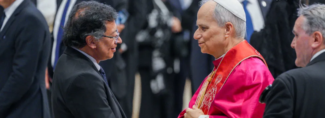 Presidente Petro tuvo su primer encuentro con el papa León XIV