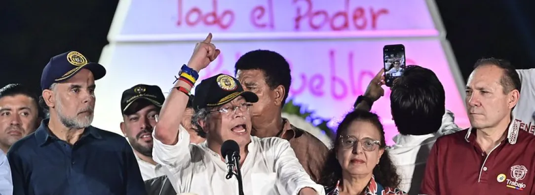 El Presidente mantiene su apuesta por el poder constituyente como vía para destrabar las reformas estructurales que han sido frenadas en el Congreso. / Foto: Presidencia de la República.