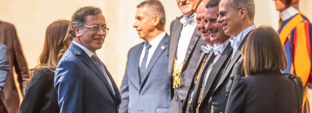 A esta hora, el presidente Petro ingresa a la audiencia privada con el Papa León XIV en el Vaticano