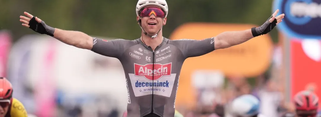 Día accidentado en el Giro que dejó una victoria para Kaden Groves